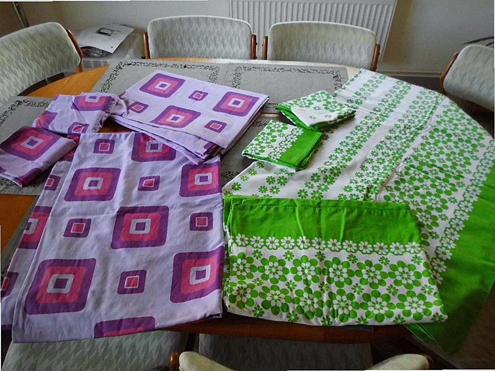 2 Sets Bettwäsche 70er Jahre Retro Vintage