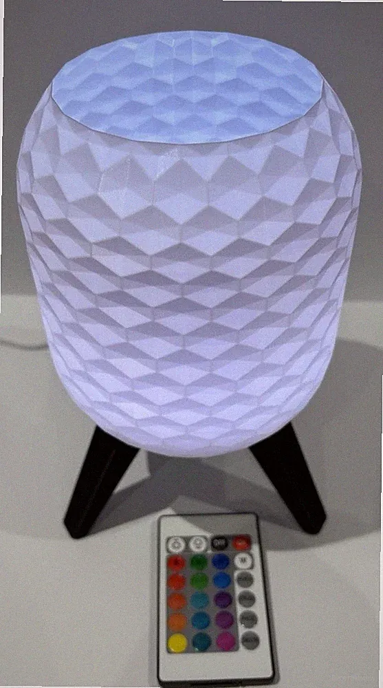 3D gedruckte LED, Nachttischlampe, Tischlampe. Farbwechsel, Fernbedienung. USB.