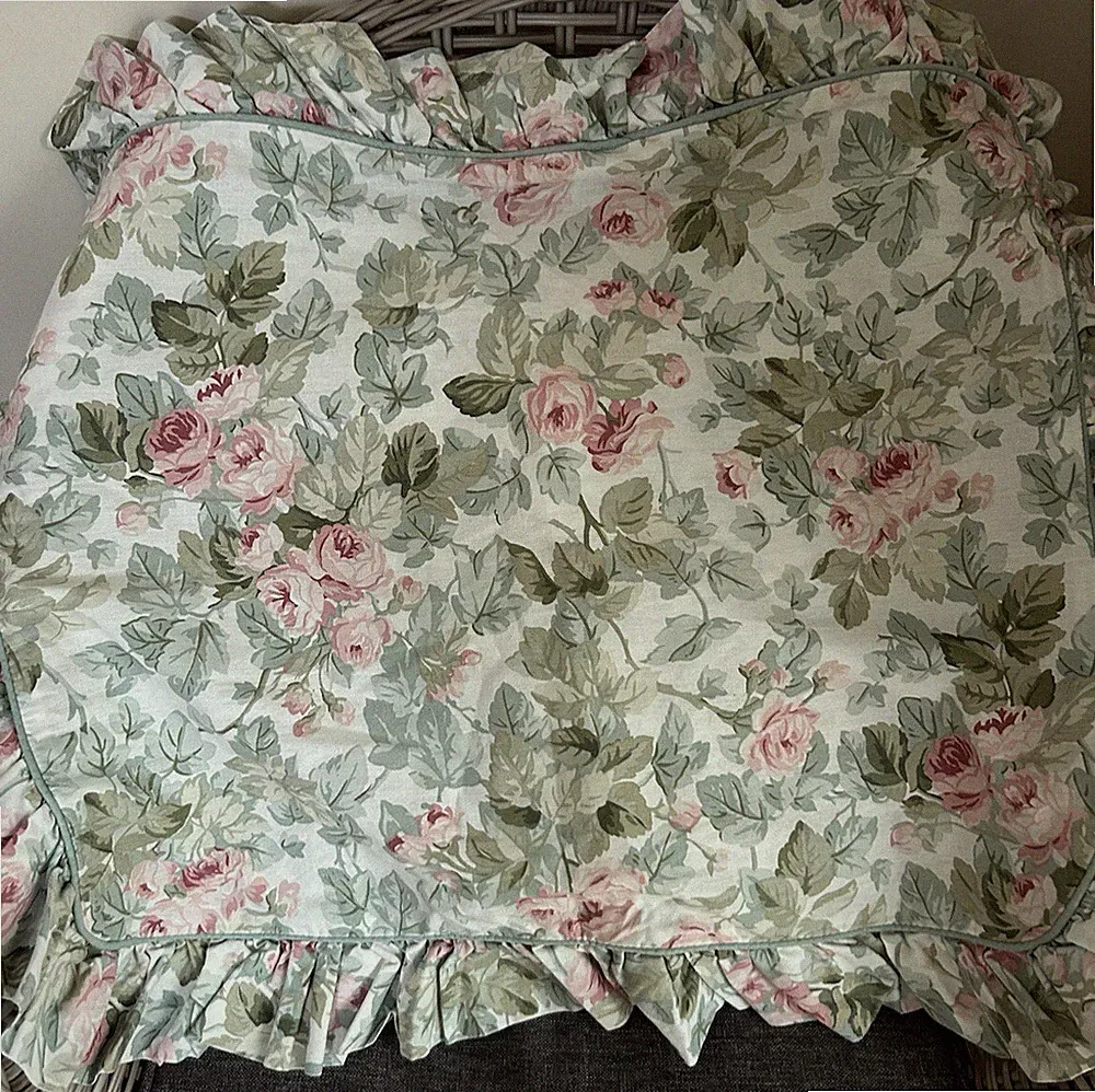 cottage bedding