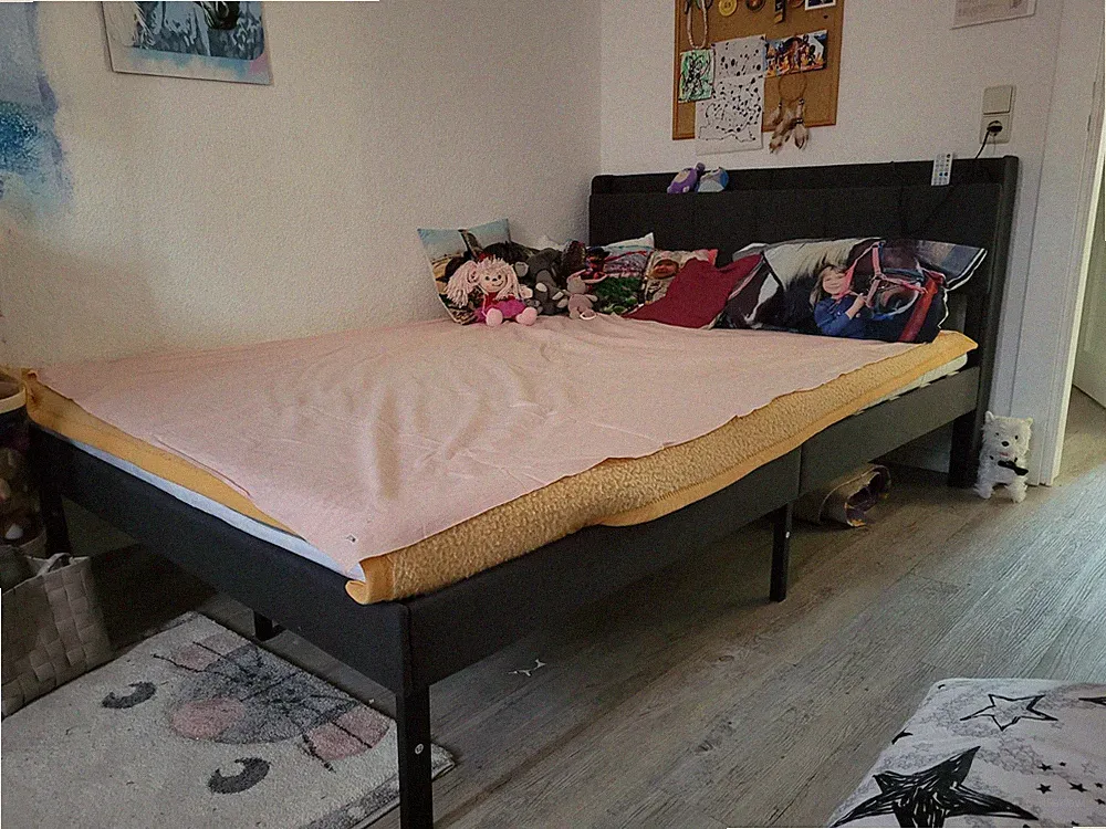 Bett Bettgestell Matratze Lattenrost Topper LED 120x200CM/140x200CM Designbett