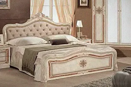 Bett Lucy in beige creme mit Polsterung Barock