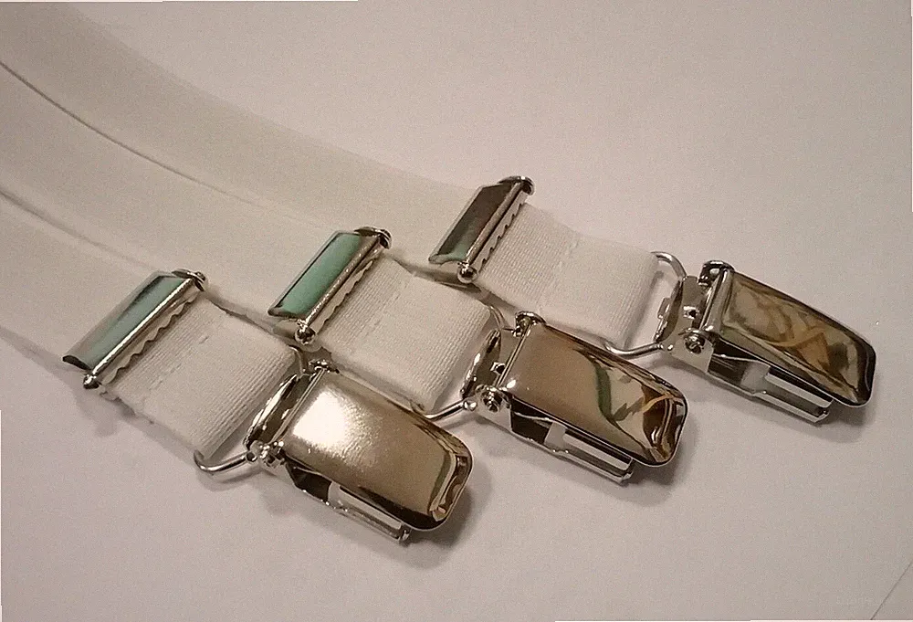 Bettlakenspanner, Betttuchspanner verstellbar mit 2 Clipsen, elastisch weiß