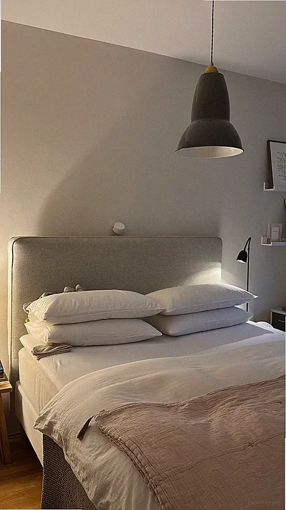 Boxspringbett 160 × 200 cm | Leinen Gepolstert | Hellgrau | Sehr guter Zustand