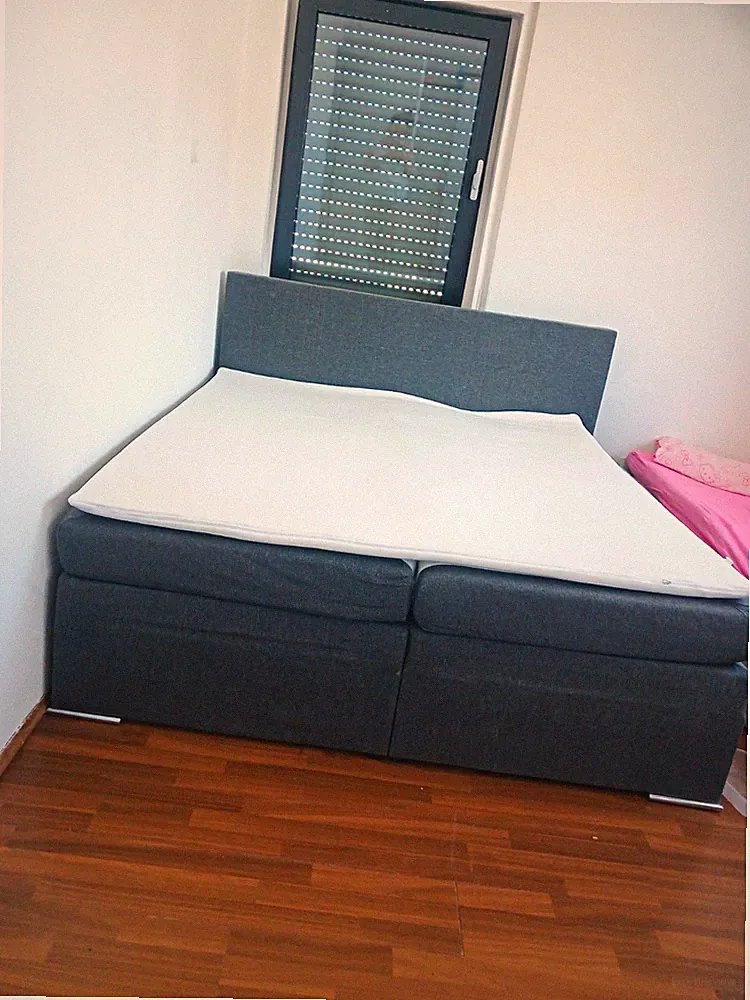 Boxspringbett 180x200 cm Grau gepolstert mit Kopfteil und Matratze