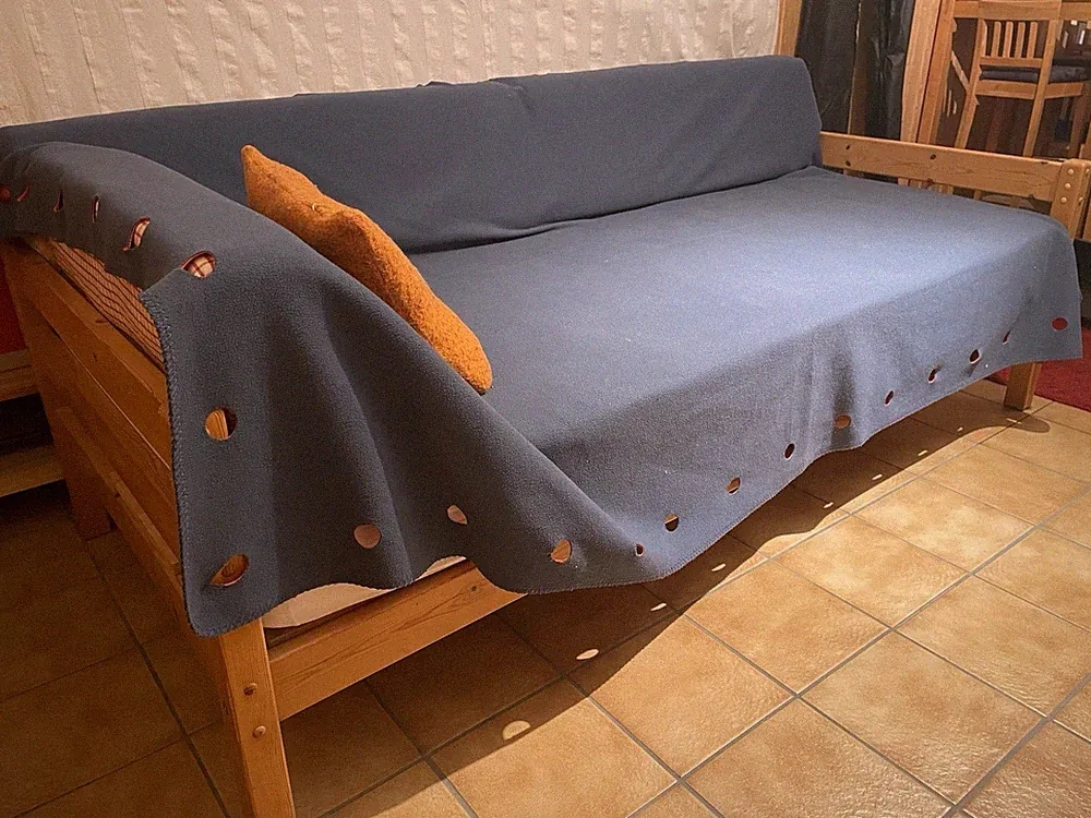 Holzbett 90x200 cm Massivholz Einzelbett mit Lattenrost Inkl. Matratze /Polster