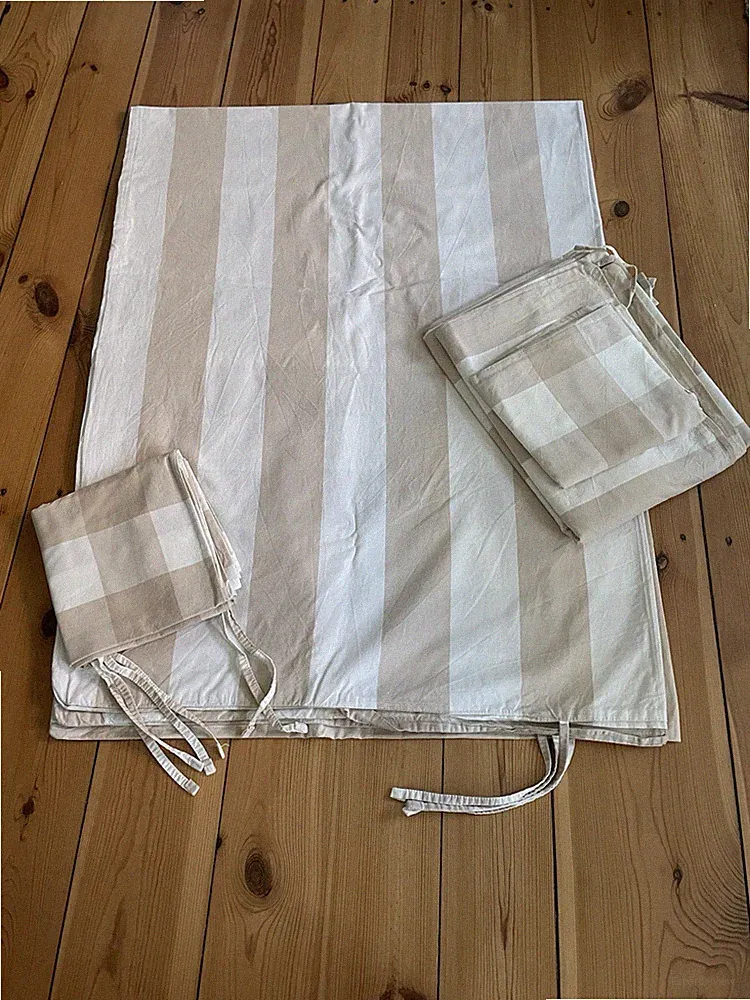 IKEA Emmie Ruta Wendebettwäsche Beige/Weiß 140x200 + 80x80 - 2 Sets