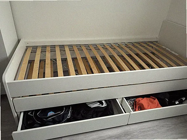 IKEA VIHALS Bettgestell mit 1unterbett Weiß 90x200