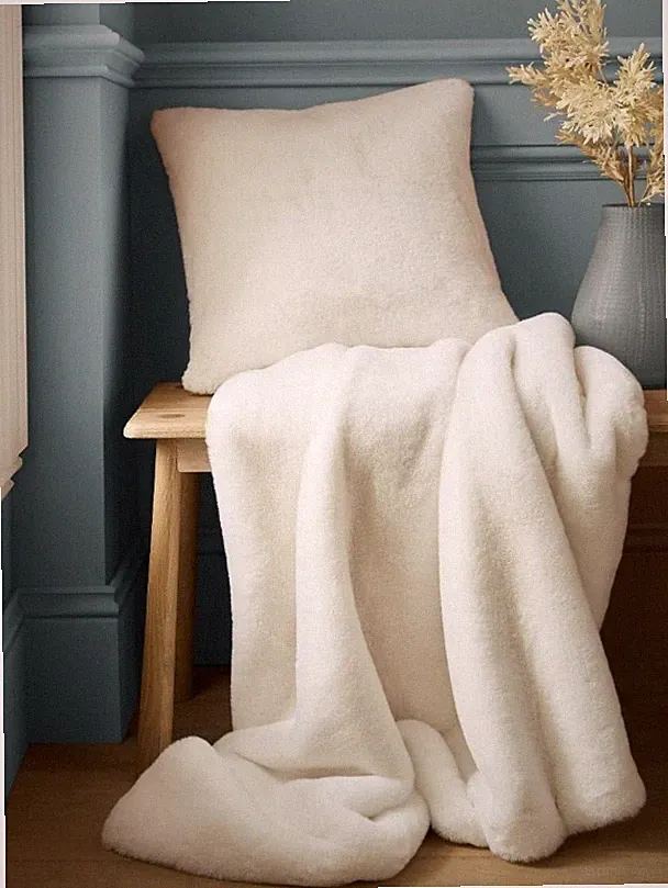 Laura Ashley Newland Überwurf 130 x 170 cm - Arctic White AUSVERKAUF