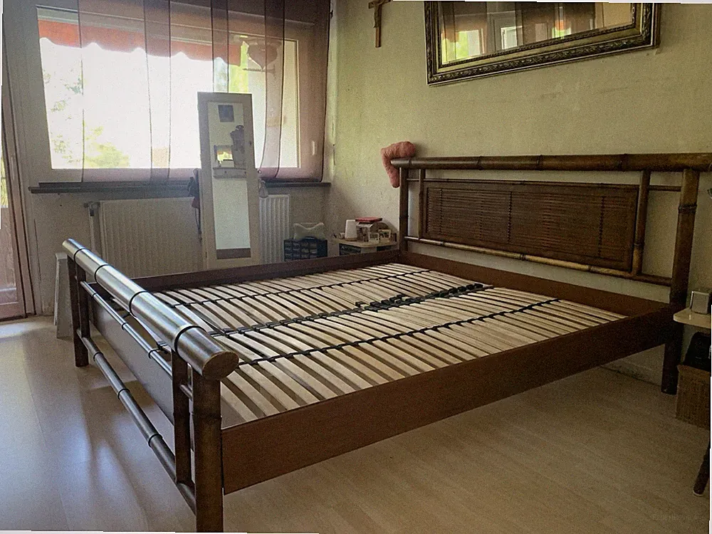 Metallbett mit Lattenrost (Kopfteil verstellbar) 2x90x200