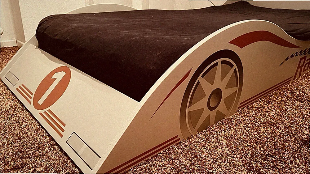Neuwertiges Bett Formel 1 der Firma Rauch, Inkl. Neuem Lattenrost Und Matratze