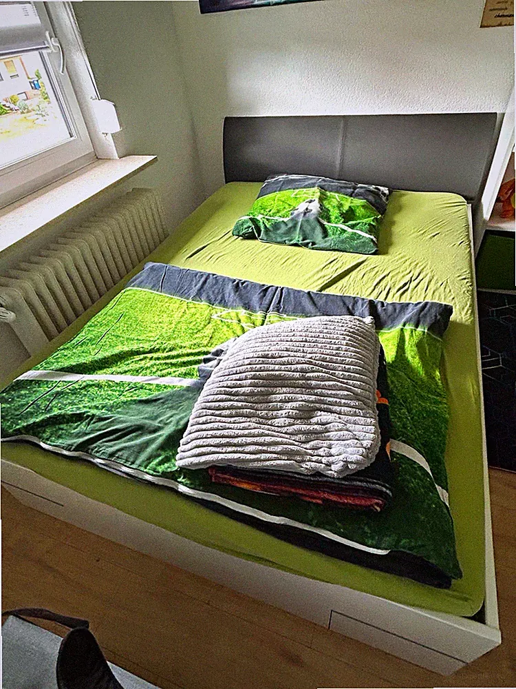 Schubladenbett 140x200 cm Holz Bettgestell mit Kopfteil Weiß/Grau einfarbig