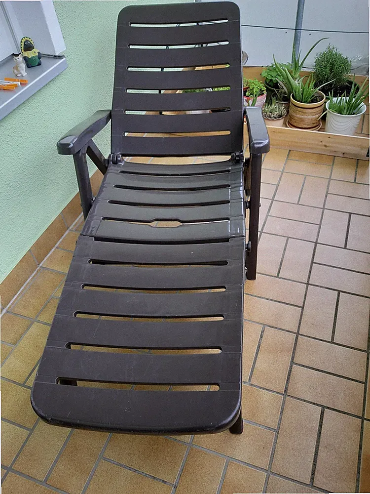 Sonnenliege Klappliege Kunststoff Gartenliege Strandliege Tagesbett - benutzt