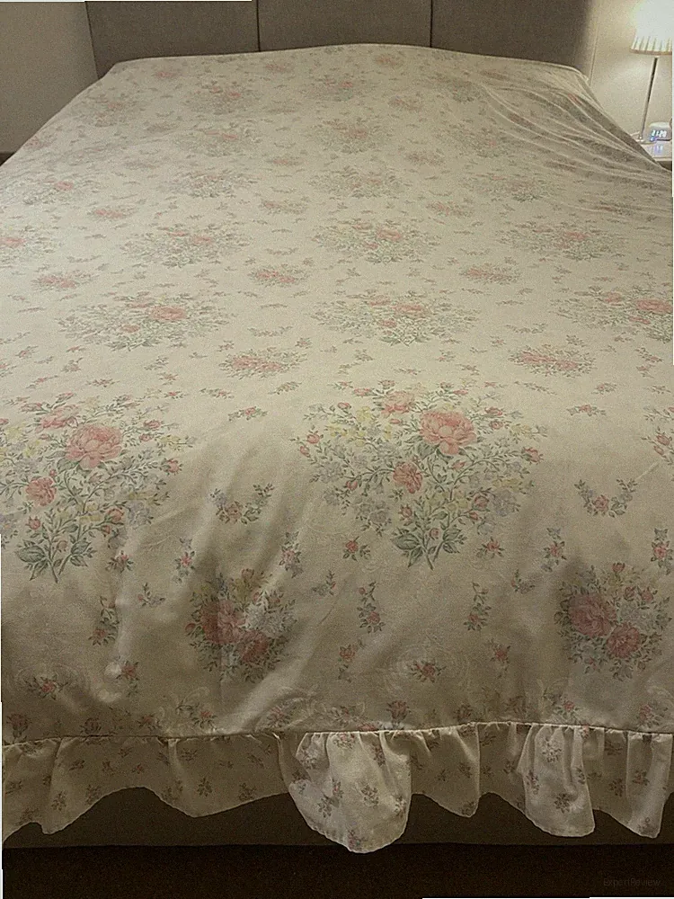Vintage Horrockses weiß rosa Blumen Rüschenkante Bettdecke King Landhaus Bauernhaus