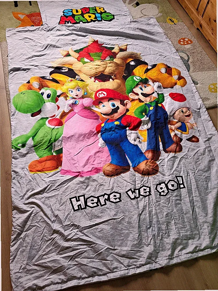 World Brands Super Mario Bettwäsche-Set 135x200, 2-tlg Decke+Kissen, grau
