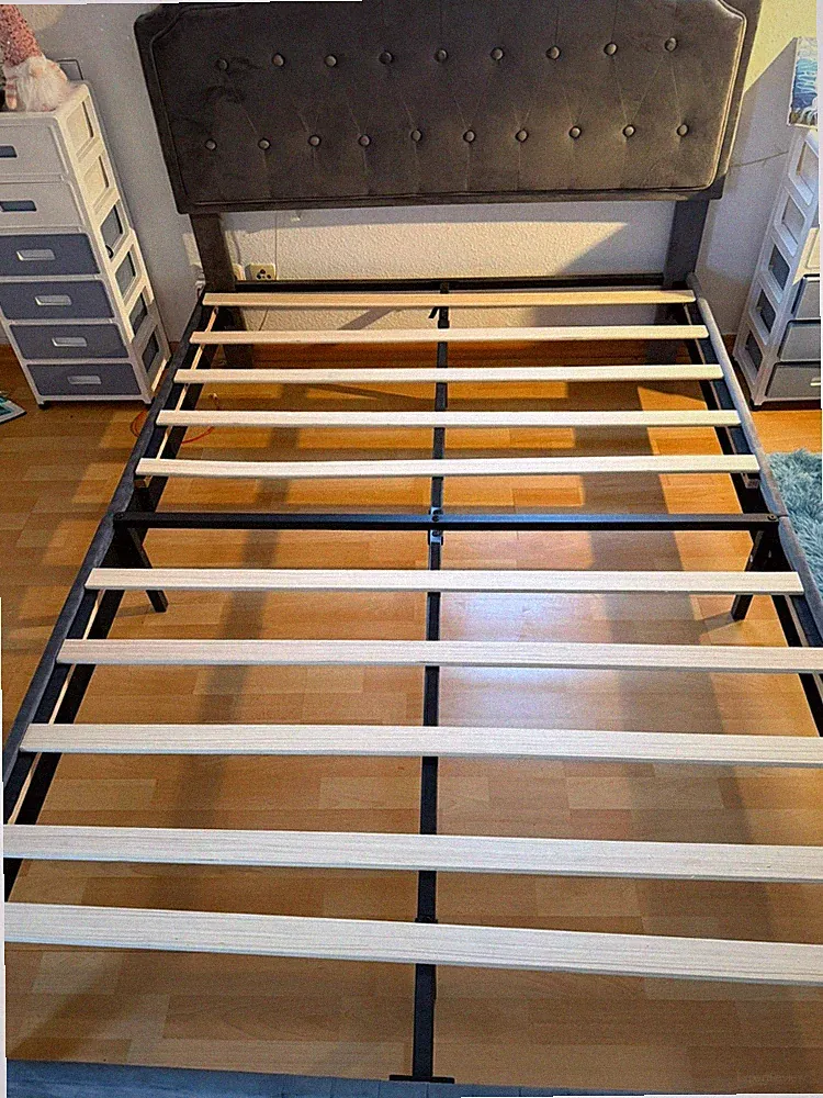 Yaheetech Bett 140x200 cm Dunkelgrau mit Lattenrost & Matratze